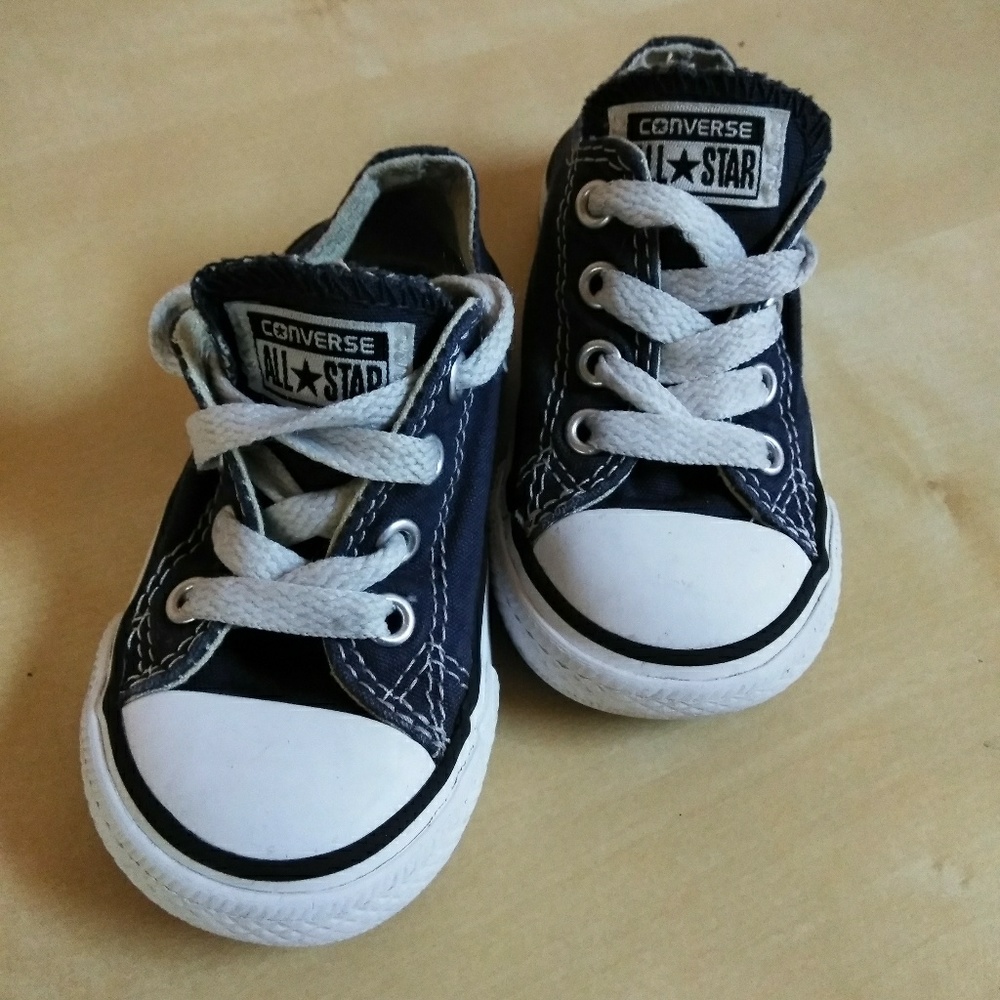Classic denim-type infant Converse